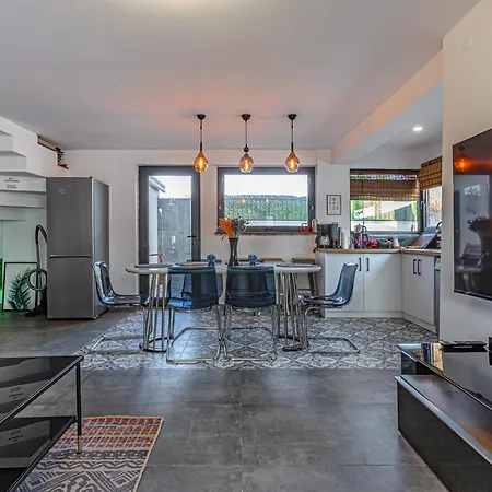 Private & Secluded Luxury Casa Pura Vida بيليك